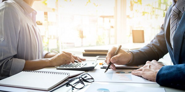 contratar uma contabilidade